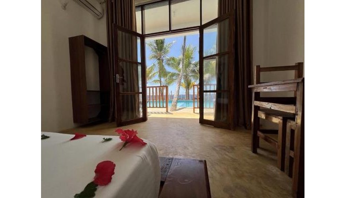 Sky & Sand Zanzibar Beach Resort poza 3