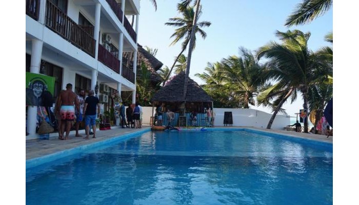 Sky & Sand Zanzibar Beach Resort poza 7