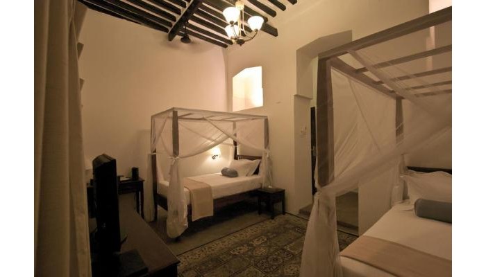 Hotel Kisiwa House poza 16
